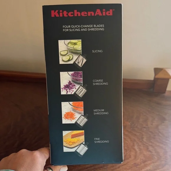 KitchenAid Red Fresh Prep Slicer/Shredder Attachment - Picture 5 of 6